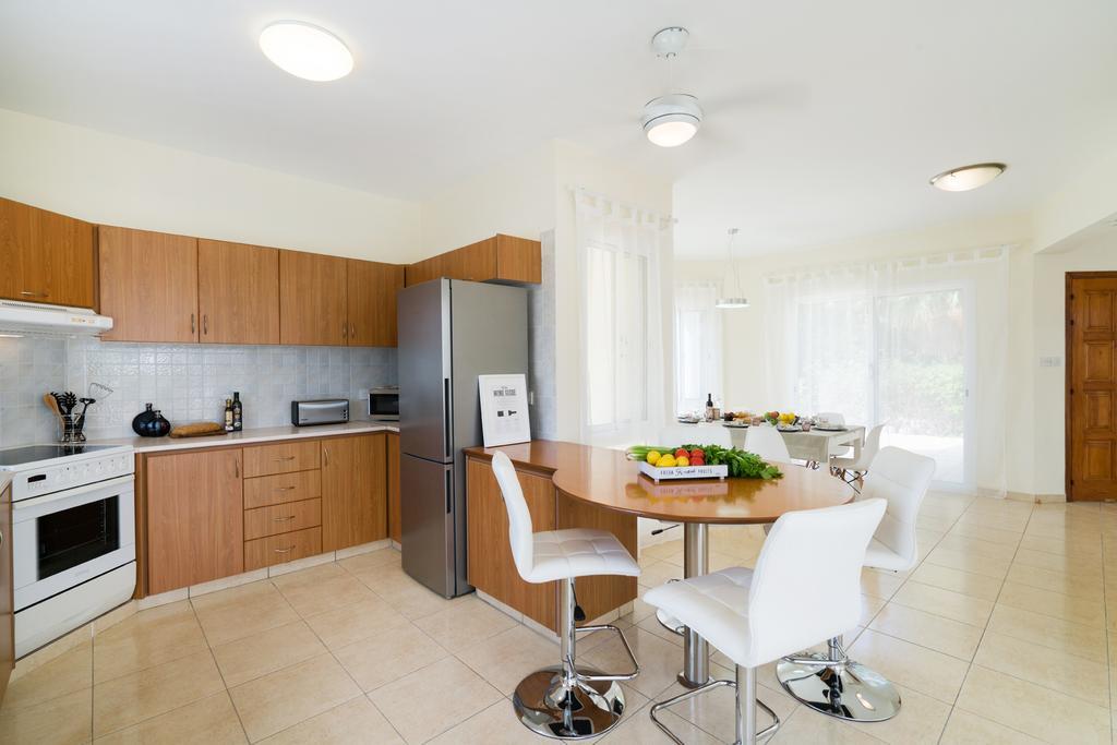 Villa Margarita Coral Bay Extérieur photo